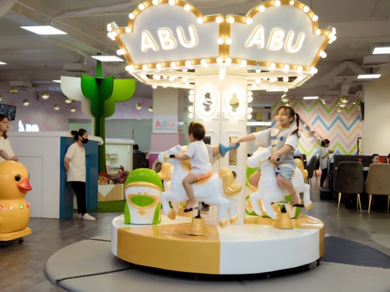 5 ABU Premium Kids Cafe