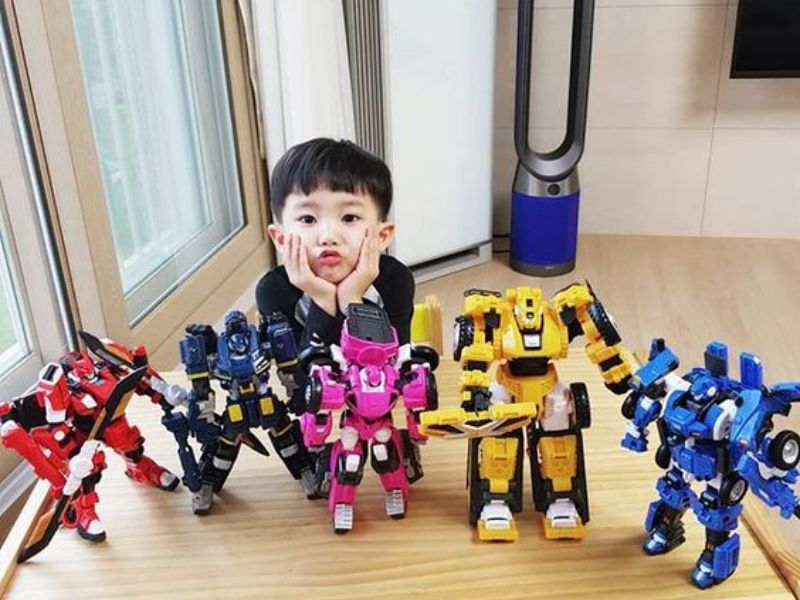 Chọn đồ chơi phù hợp với sở thích và tính cách của bé
