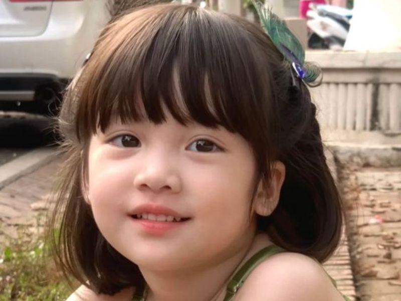 Những lưu ý khi tạo kiểu tóc cho bé gái