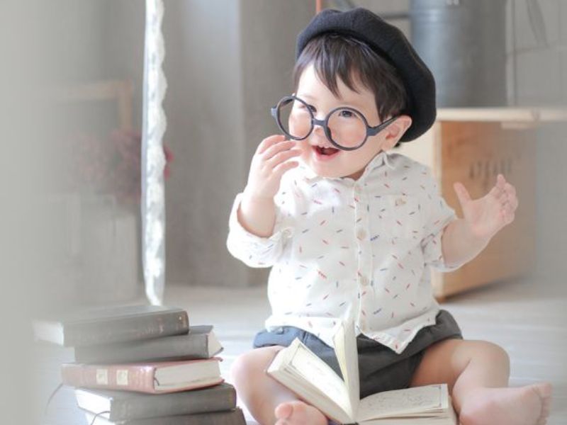 Tên đệm cho bé gái tên minh