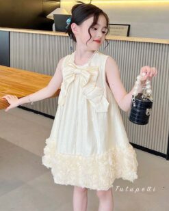 Đầm Tiểu Thư Trắng Kem