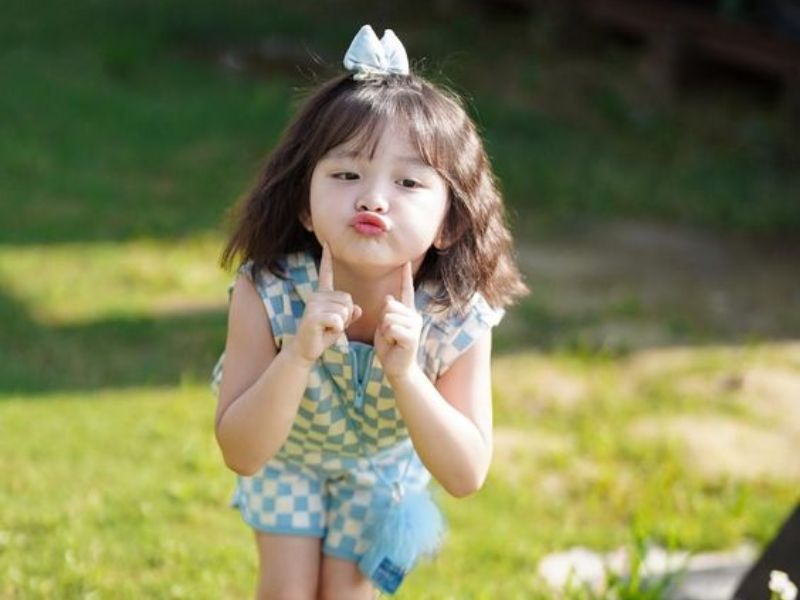 Tên thể hiện sự nữ tính xinh đẹp