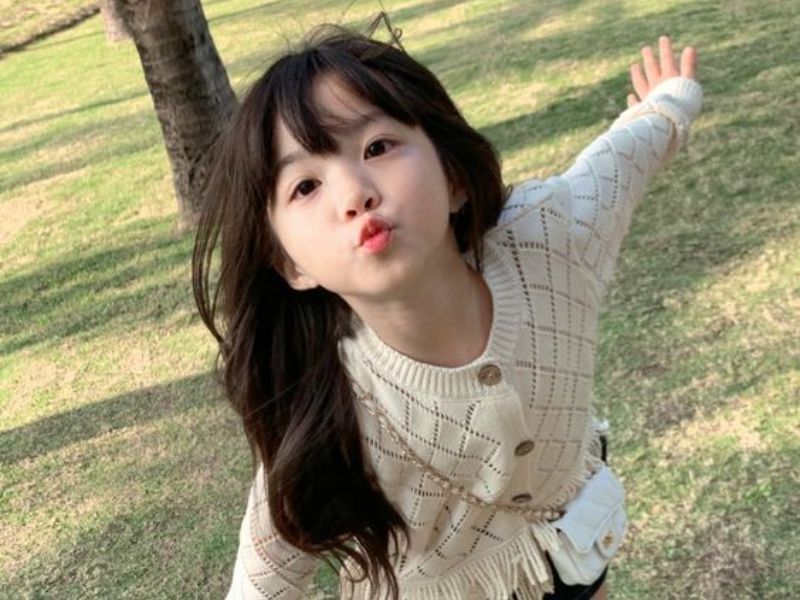 Bé gái 8 tuổi thường thích quà gì