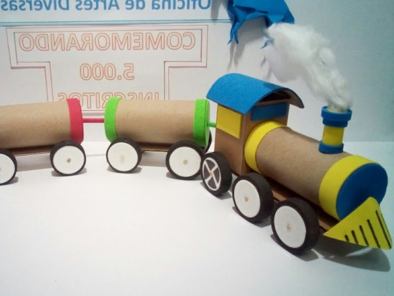Làm tàu hoả từ lõi giấy vệ sinh