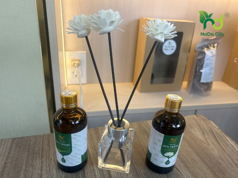Cách sử dụng tinh dầu cắm que